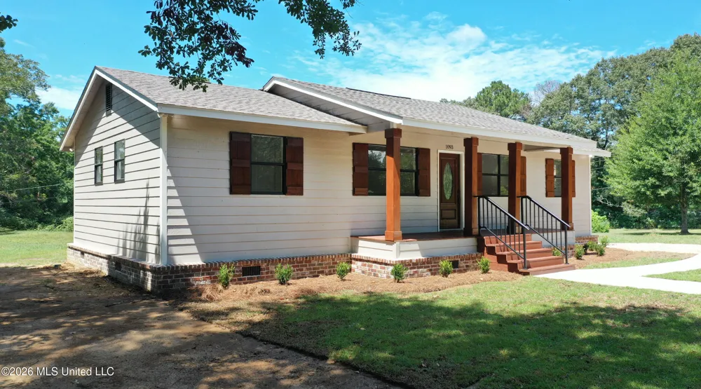 1093 Mccomb Hville Road Mccomb, MS 39648