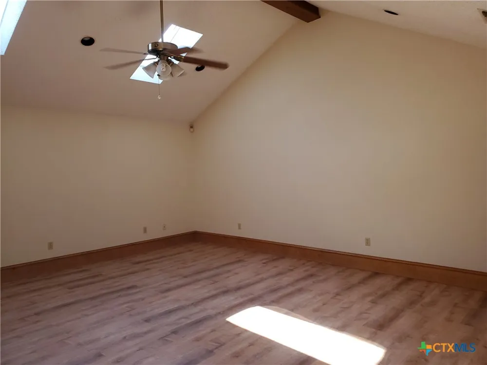 702 Cedar Parkway Seguin, TX 78155