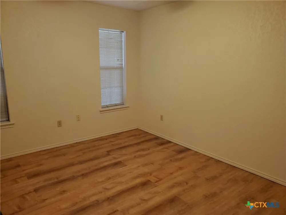 702 Cedar Parkway Seguin, TX 78155