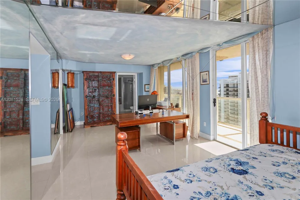 5900 Collins Ave #2304 Miami Beach, FL 33140