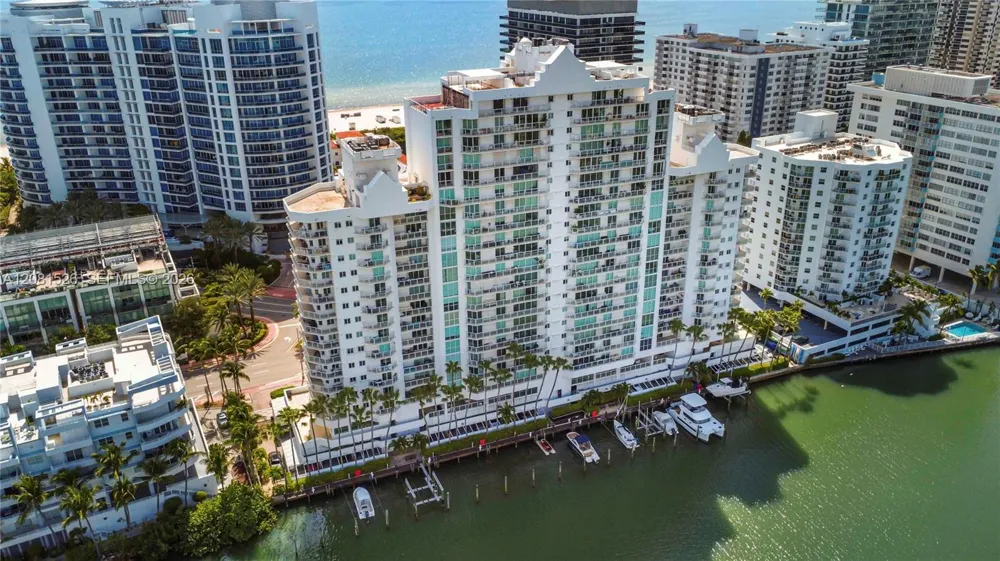 5900 Collins Ave #2304 Miami Beach, FL 33140