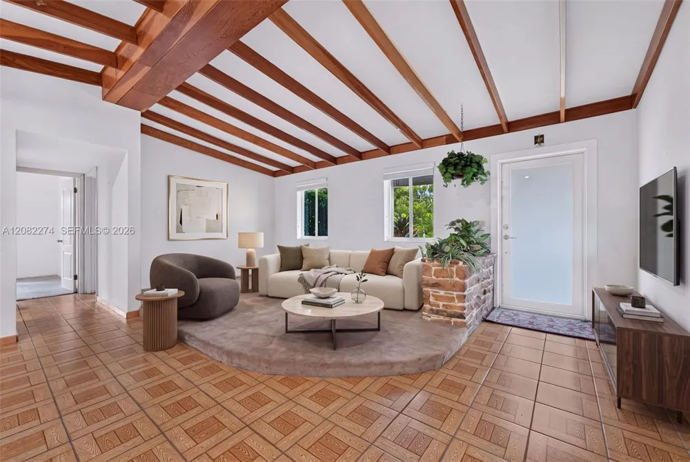 4105 SW 116th Ave Miami, FL 33165