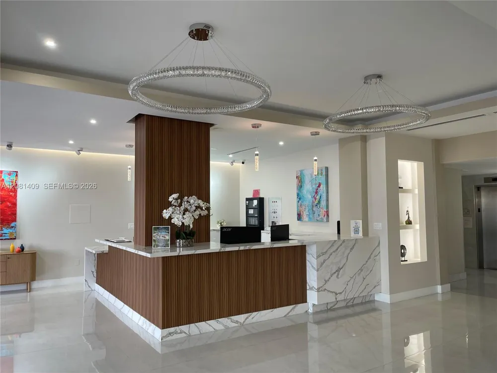 2401 S Ocean Dr #1906 Hollywood, FL 33019