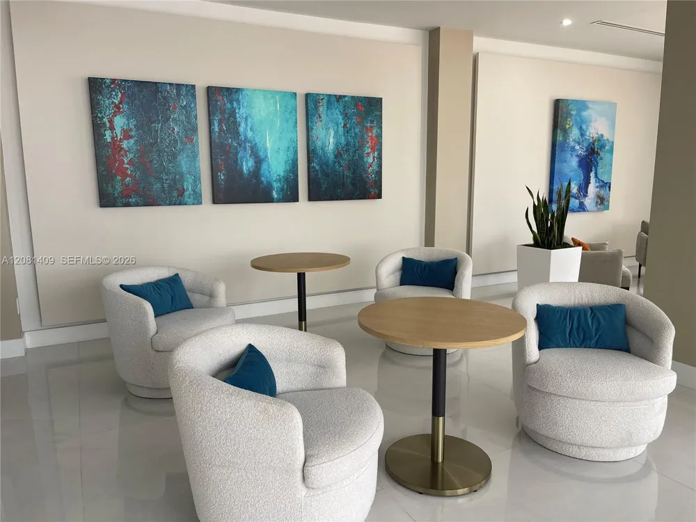 2401 S Ocean Dr #1906 Hollywood, FL 33019