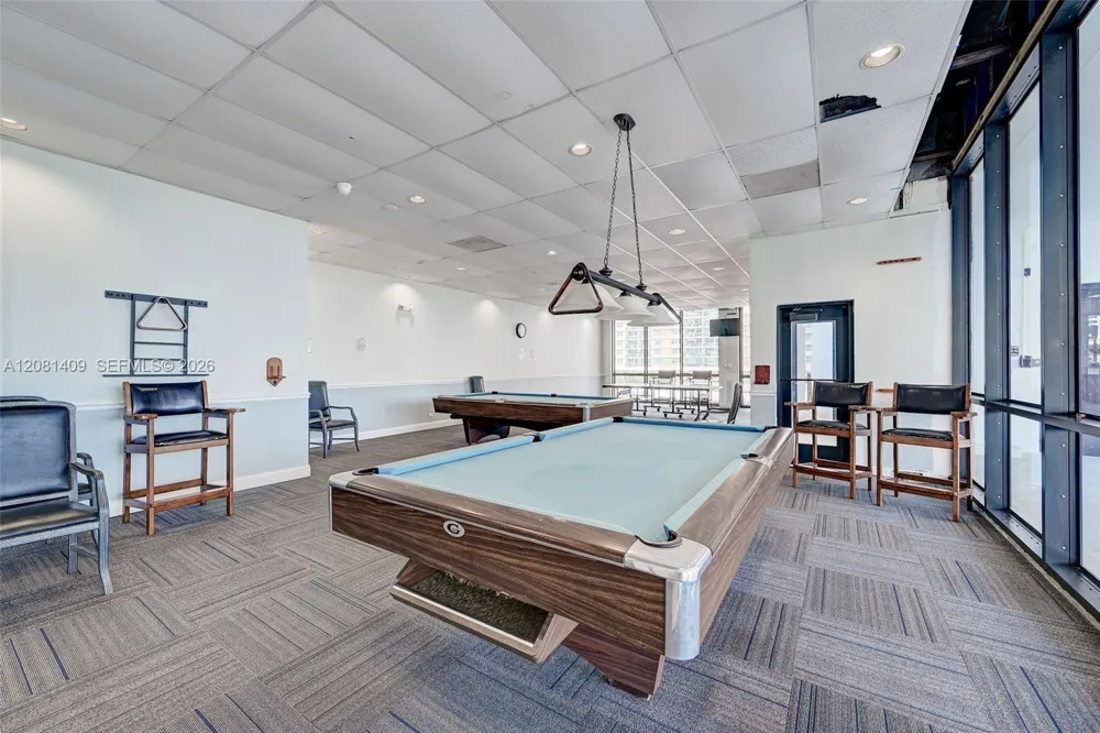 2401 S Ocean Dr #1906 Hollywood, FL 33019