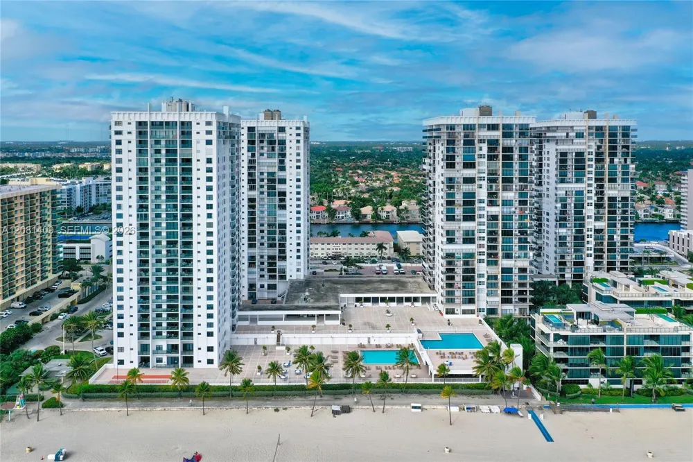 2401 S Ocean Dr #1906 Hollywood, FL 33019