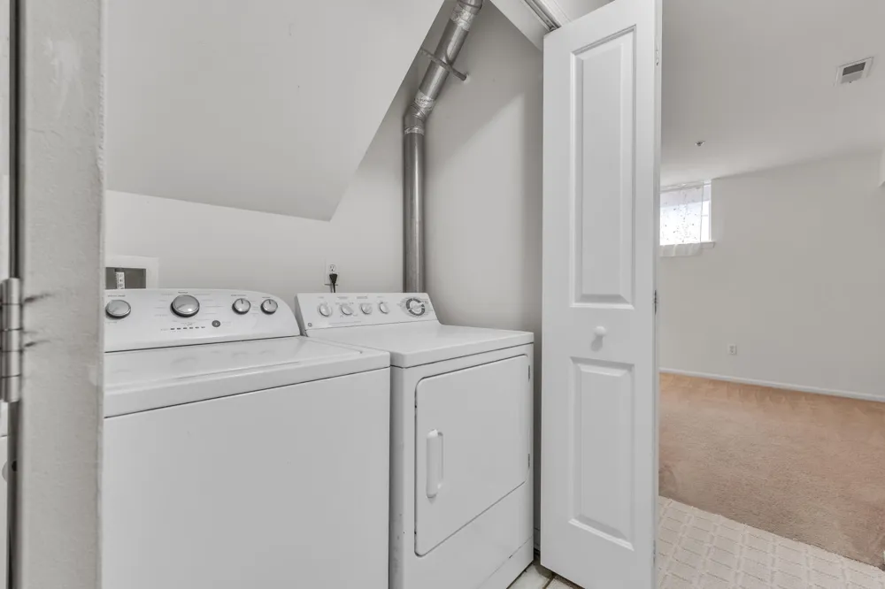 1021 Maiden Lane Ann Arbor City, MI 48105
