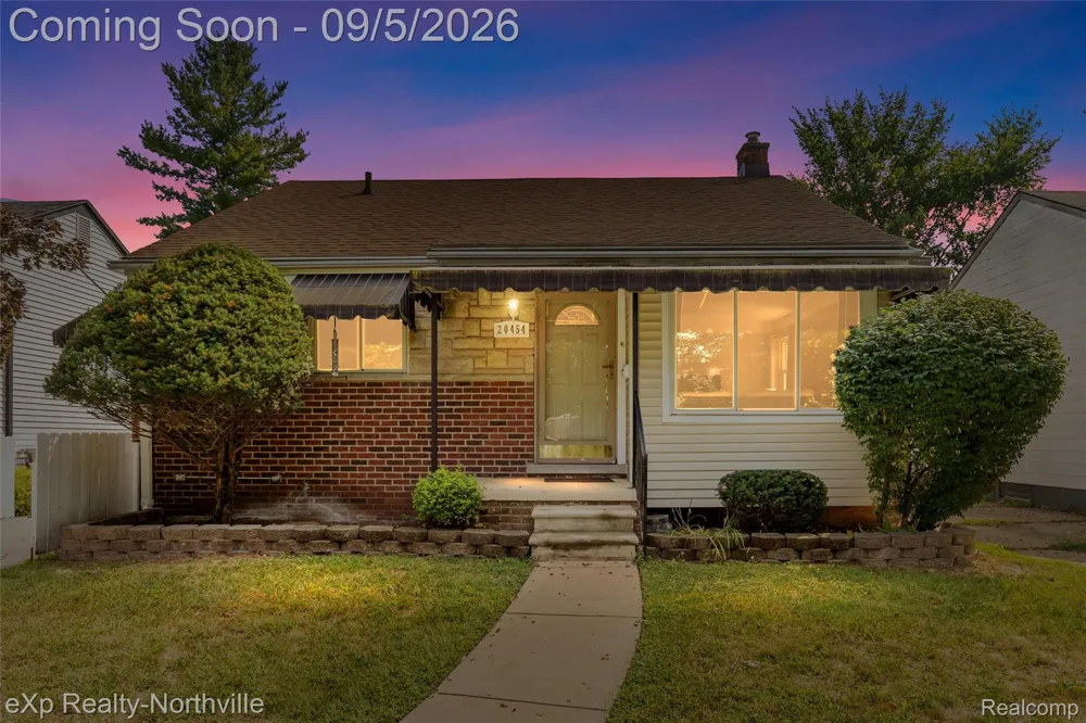 20454 Denby Redford Charter Township, MI 48240