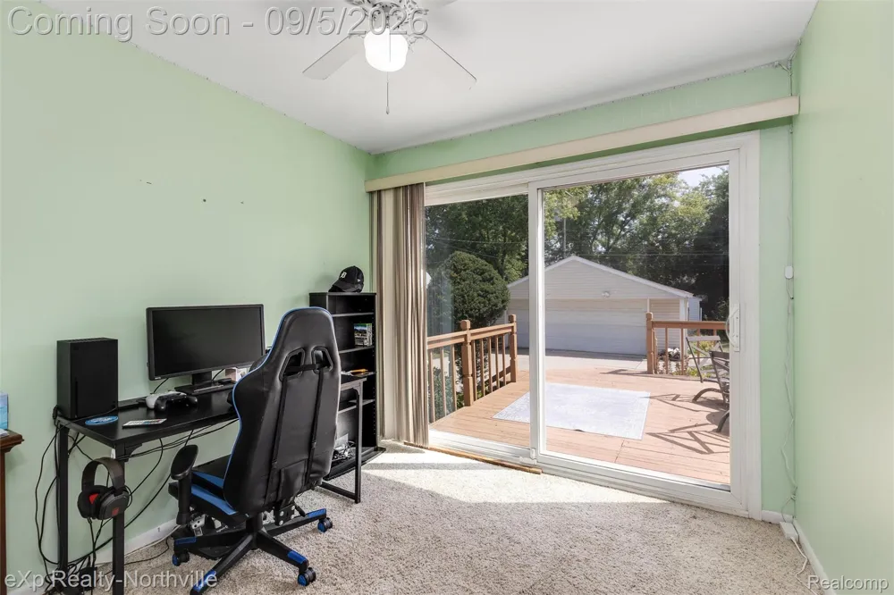 20454 Denby Redford Charter Township, MI 48240