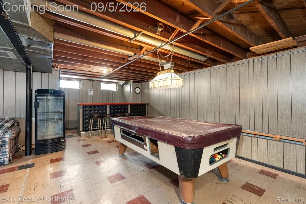 20454 Denby Redford Charter Township, MI 48240