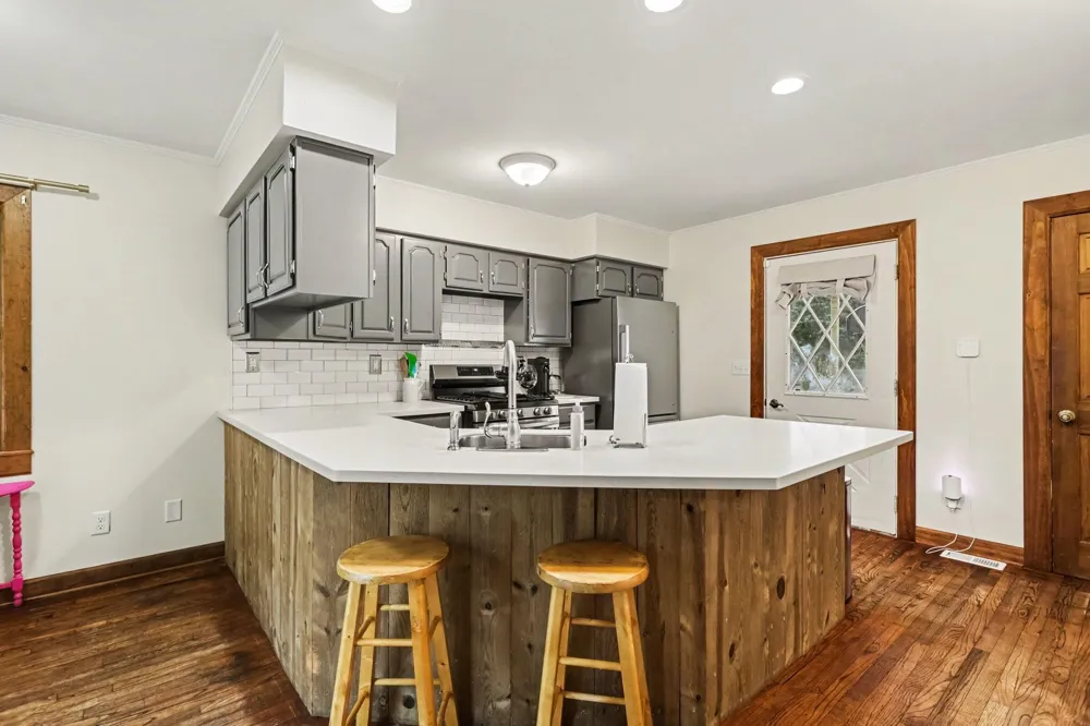 211 S Hillsdale Street Homer Village, MI 49245