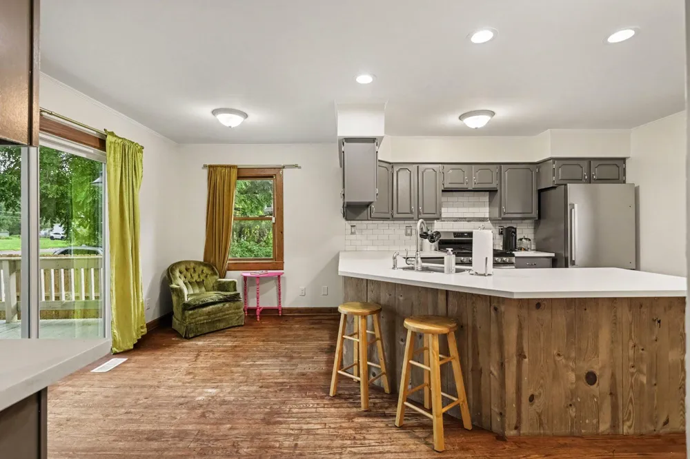 211 S Hillsdale Street Homer Village, MI 49245