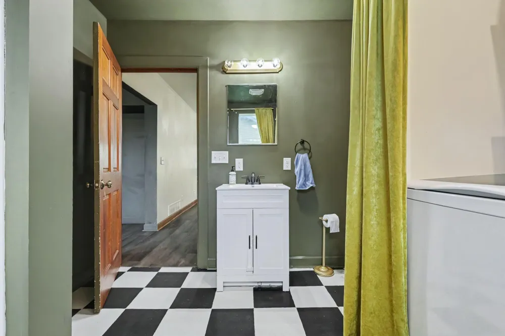 211 S Hillsdale Street Homer Village, MI 49245