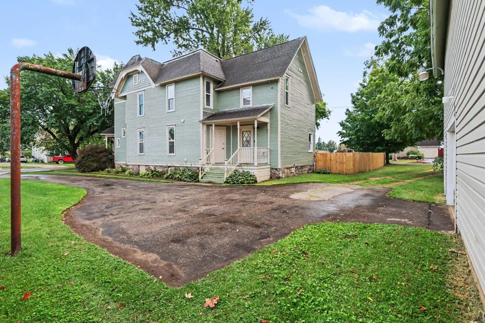 211 S Hillsdale Street Homer Village, MI 49245