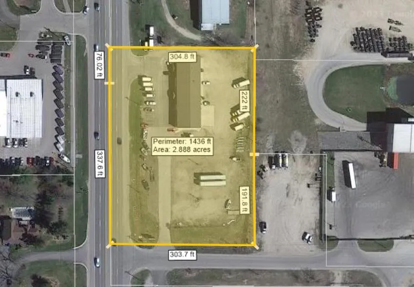 274 US-31 S Garfield Charter Township, MI 49685