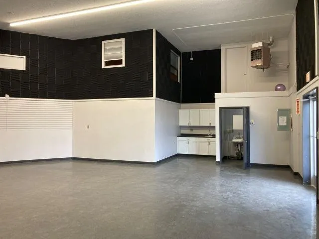 274 US-31 S Garfield Charter Township, MI 49685