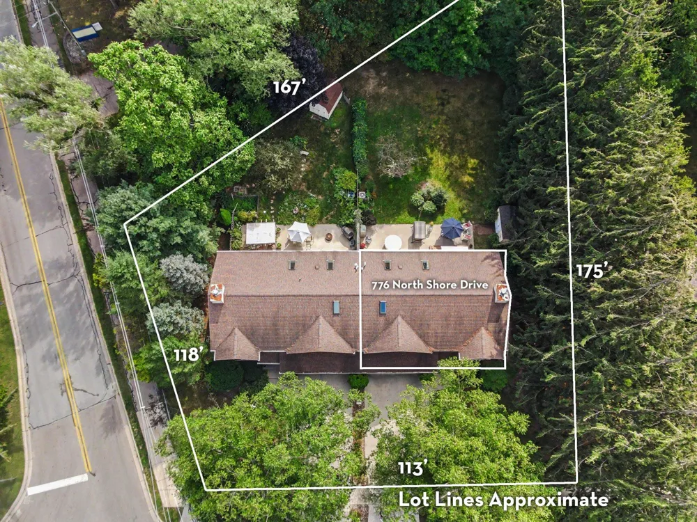 776 North Shore Drive South Haven City, MI 49090
