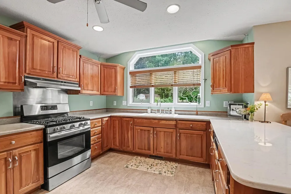 776 North Shore Drive South Haven City, MI 49090