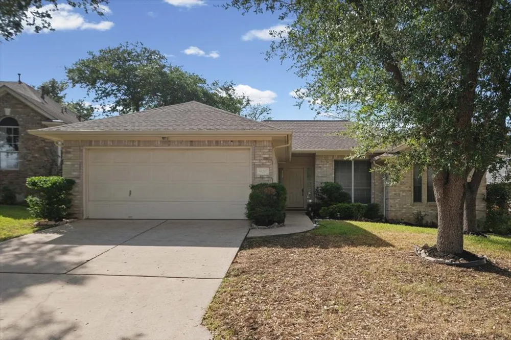 9120 Fainwood Lane Austin, TX 78749