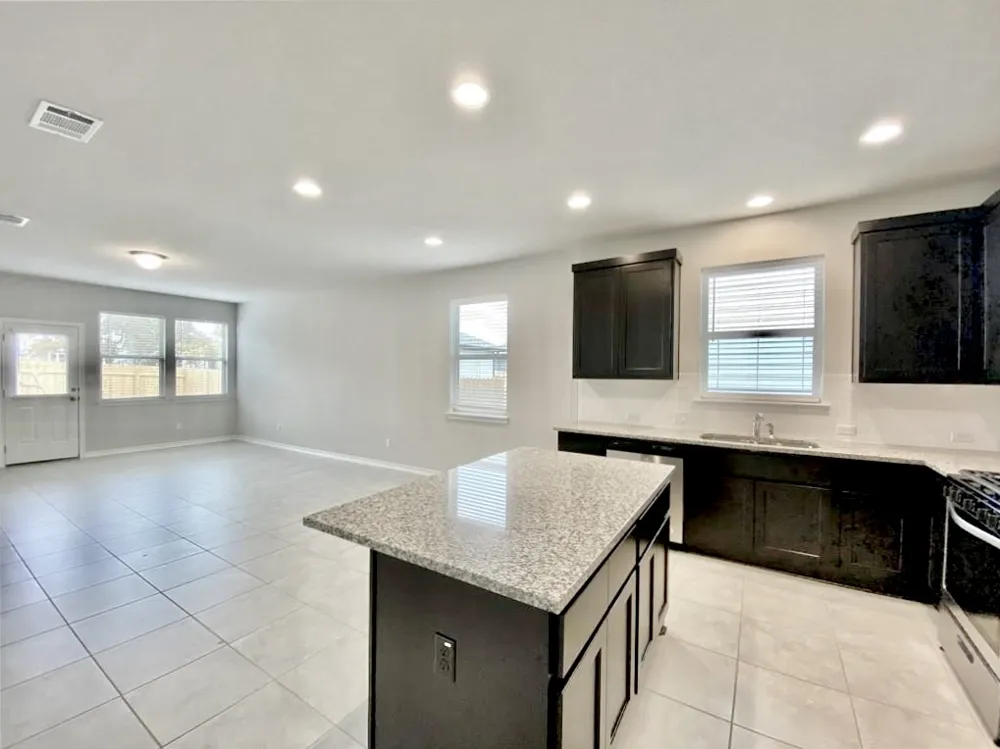 2148 Pecan Island Drive Leander, TX 78641