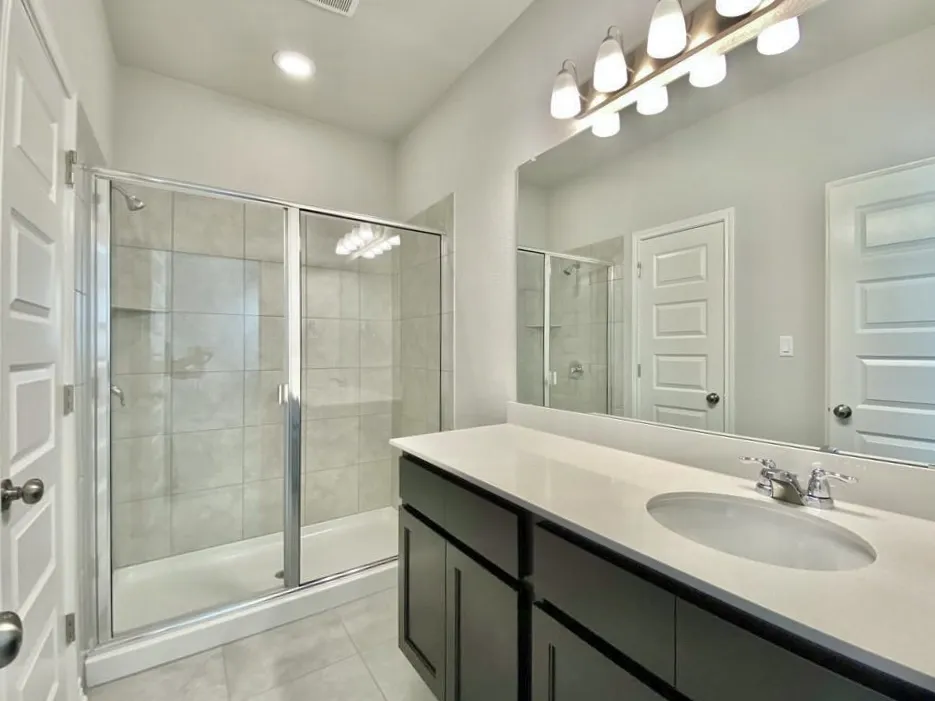 2148 Pecan Island Drive Leander, TX 78641