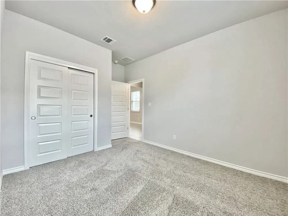 2148 Pecan Island Drive Leander, TX 78641