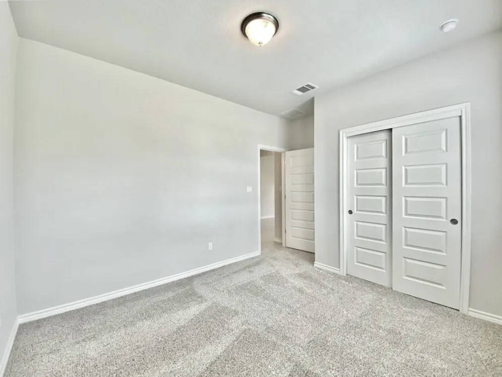 2148 Pecan Island Drive Leander, TX 78641