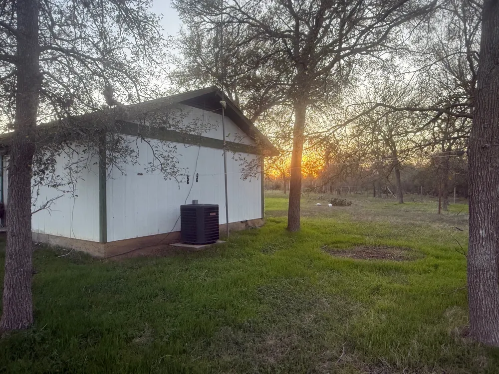 326 The Forest Road Dale, TX 78616