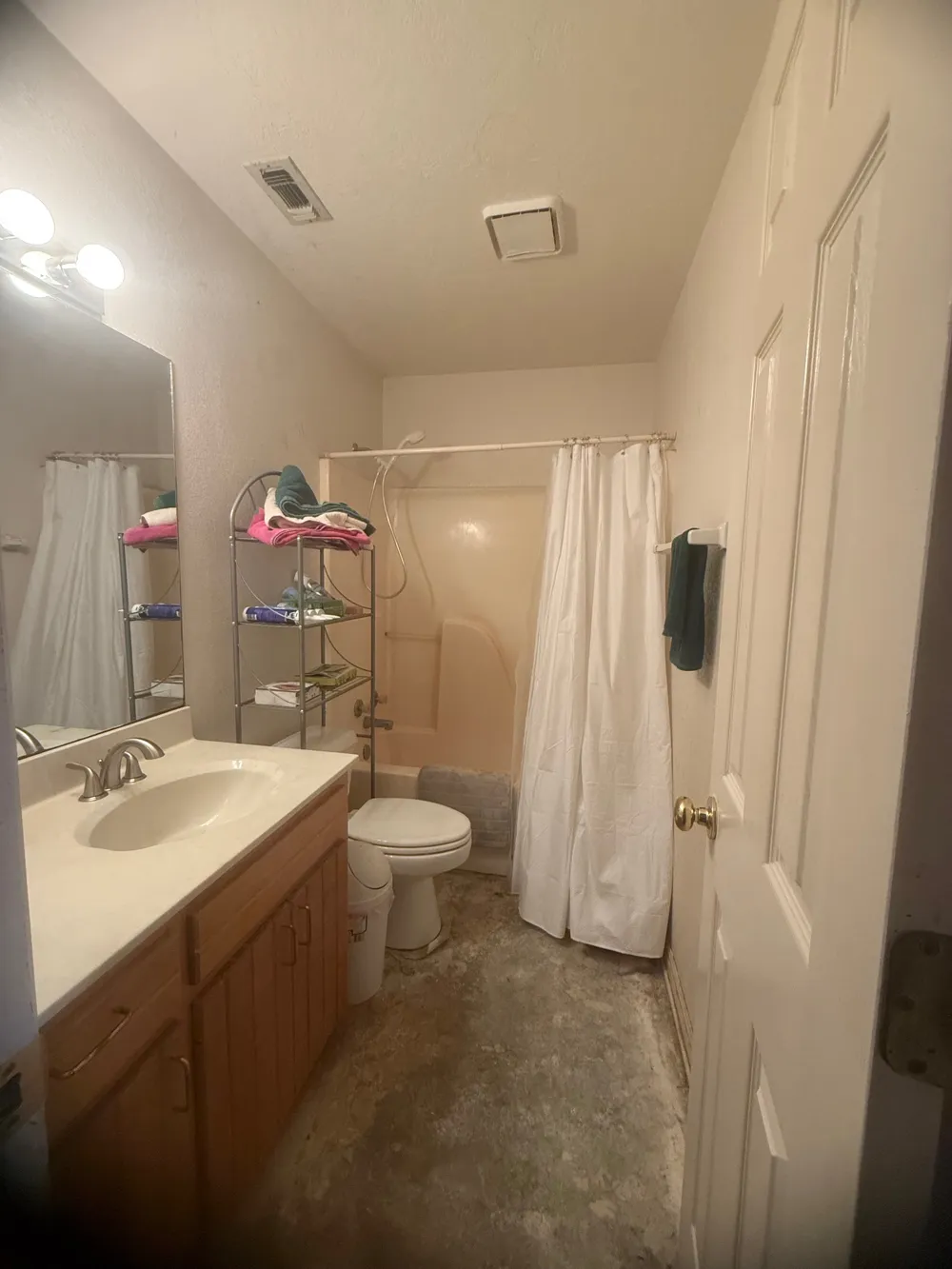 326 The Forest Road Dale, TX 78616