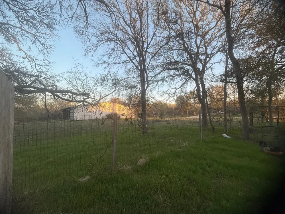 326 The Forest Road Dale, TX 78616