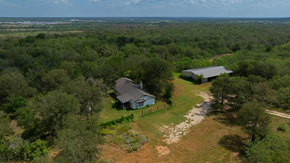 326 The Forest Road Dale, TX 78616