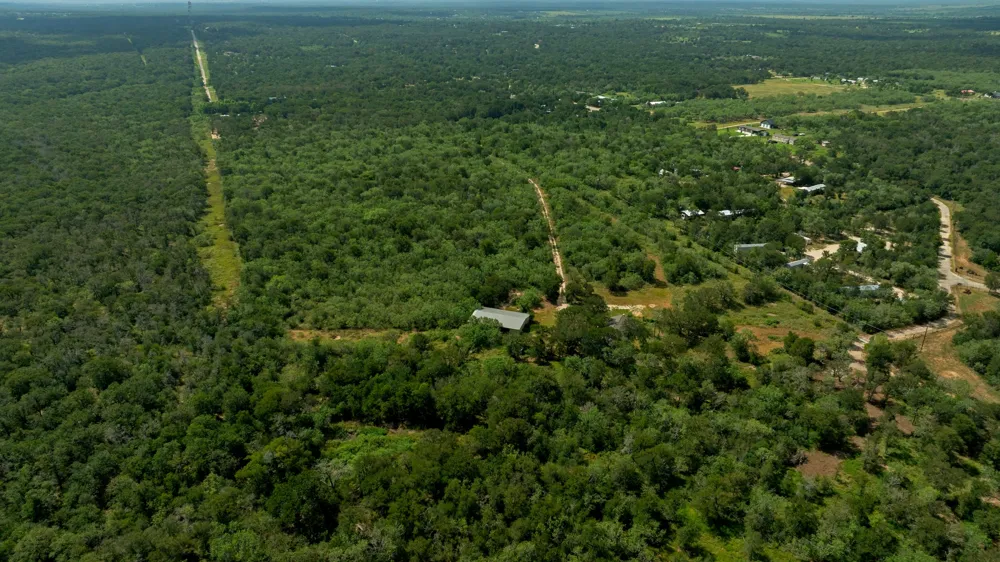 326 The Forest Road Dale, TX 78616