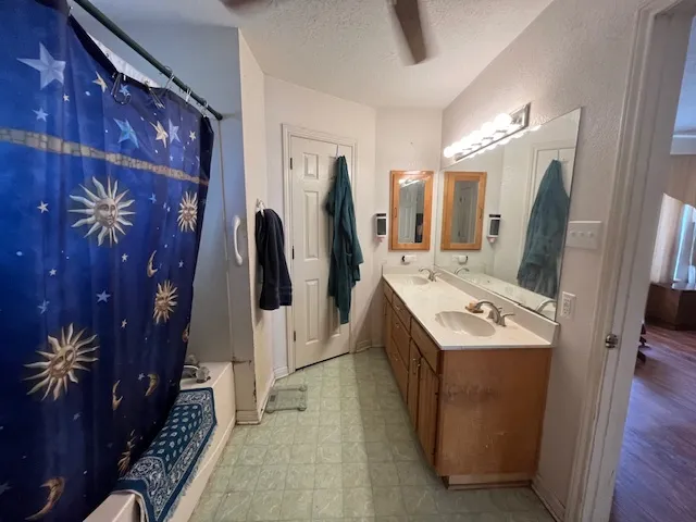 326 The Forest Road Dale, TX 78616
