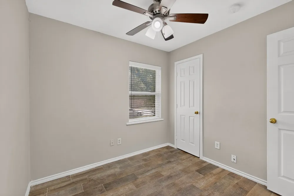 501 Starling Drive Mesquite, TX 75149
