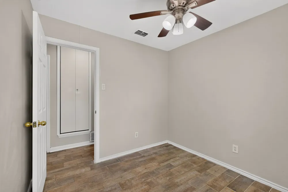 501 Starling Drive Mesquite, TX 75149
