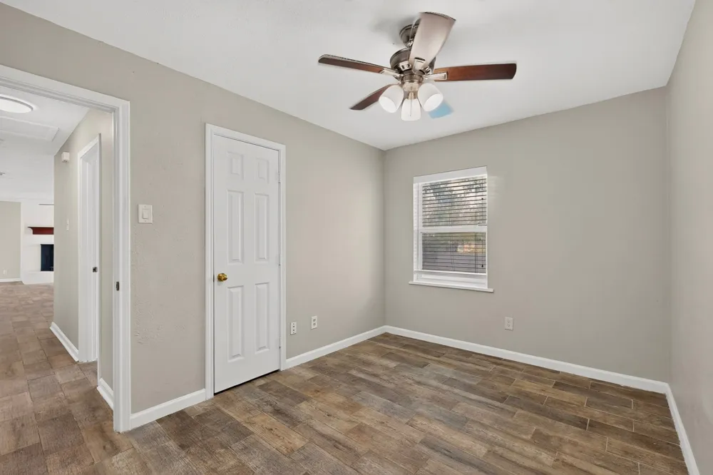 501 Starling Drive Mesquite, TX 75149