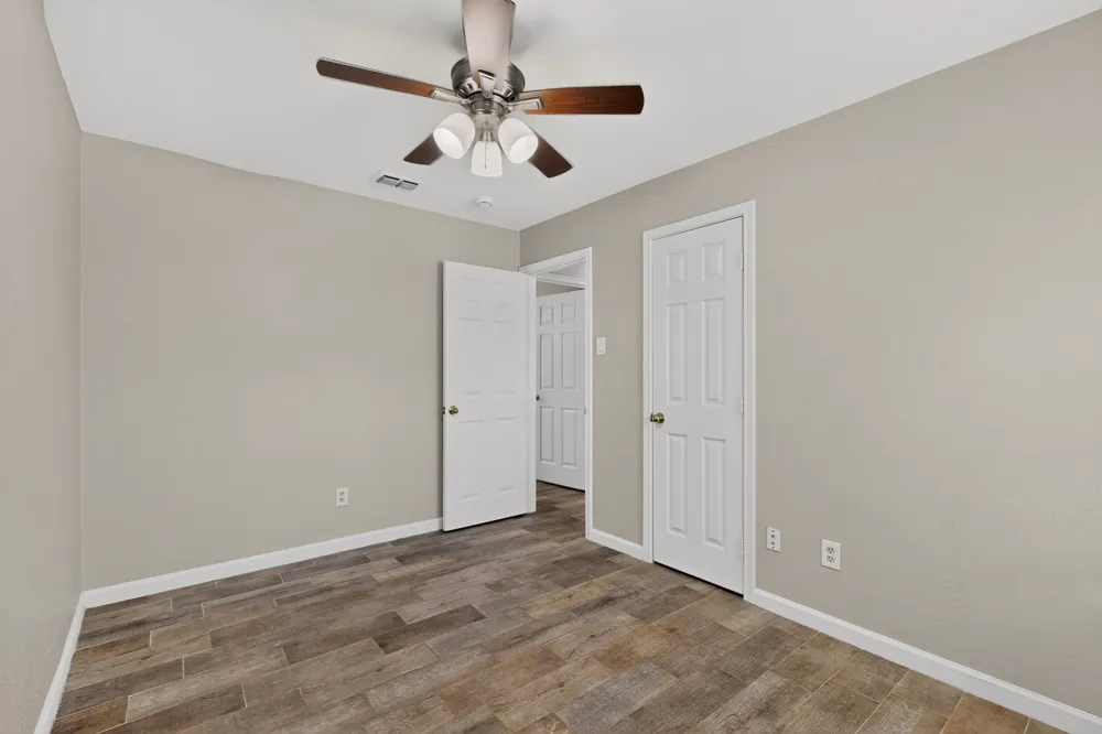 501 Starling Drive Mesquite, TX 75149