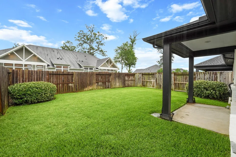 1710 Forest Mist Drive Missouri City, TX 77459
