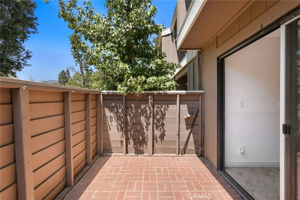 12454 Ralston Los Angeles, CA 91342