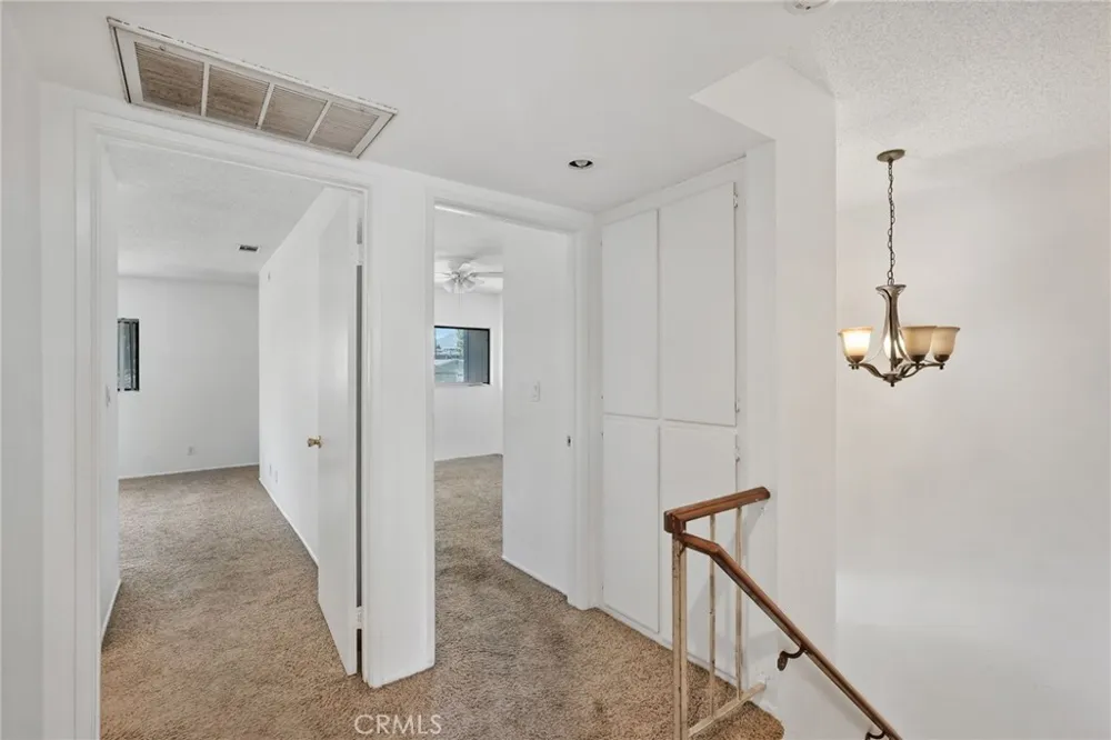12454 Ralston Los Angeles, CA 91342