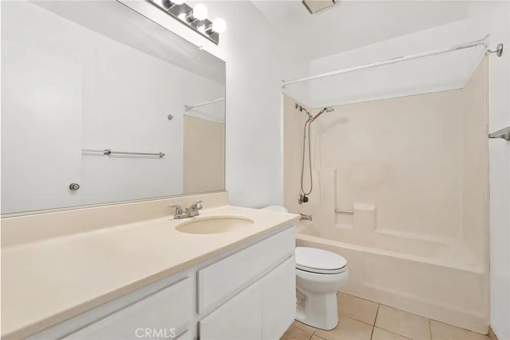 12454 Ralston Los Angeles, CA 91342