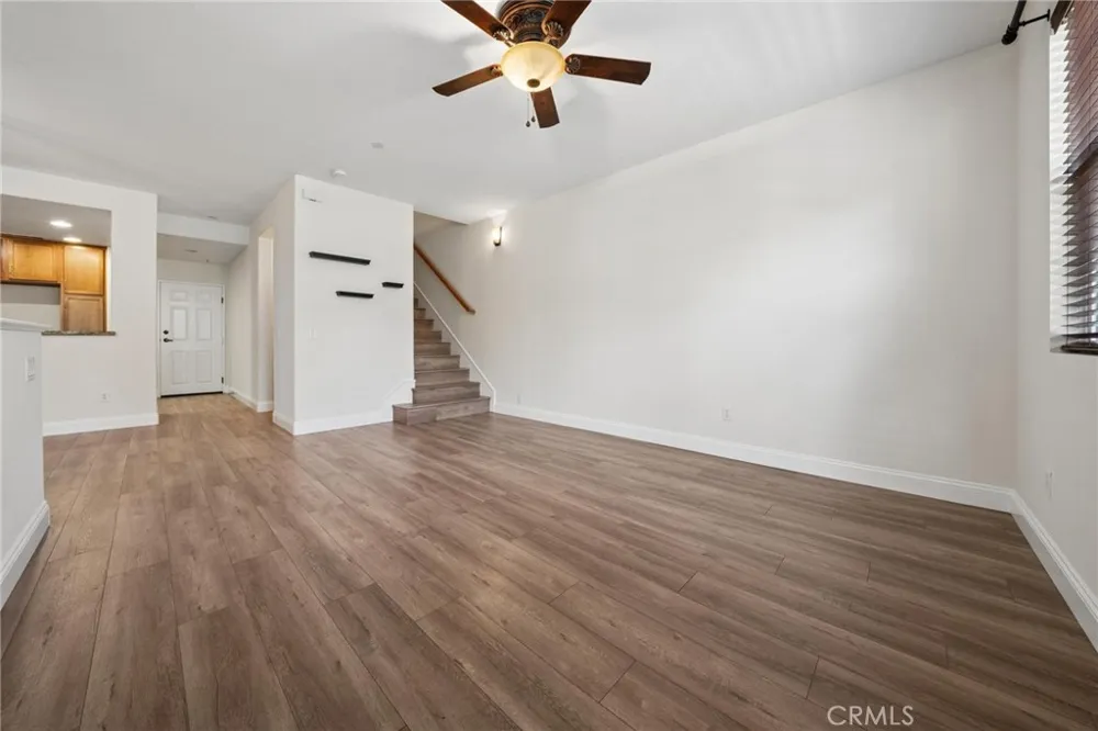 28565 Herrera Street #100 Valencia, CA 91354