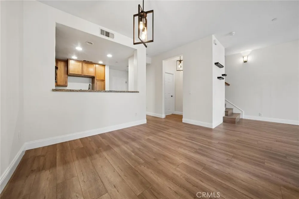 28565 Herrera Street #100 Valencia, CA 91354
