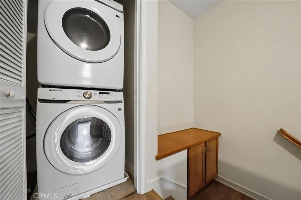 28565 Herrera Street #100 Valencia, CA 91354