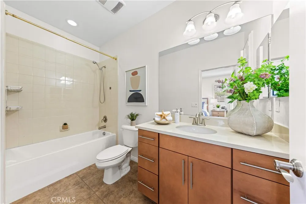 191 Firefly Irvine, CA 92618