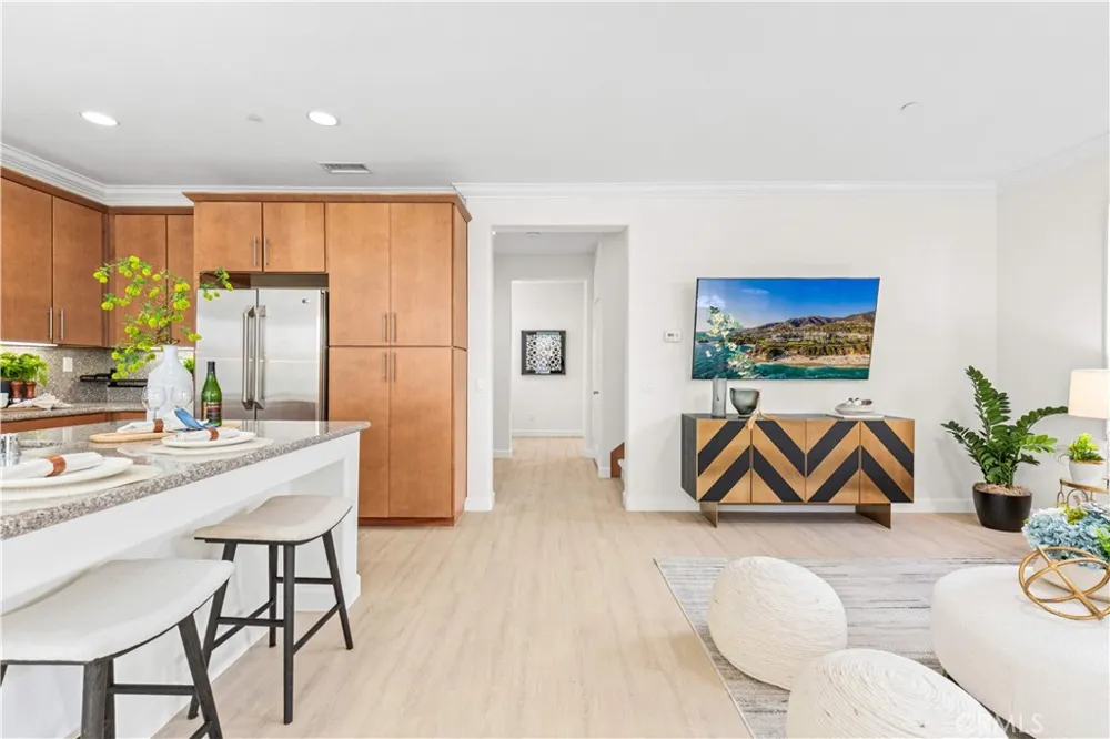 191 Firefly Irvine, CA 92618