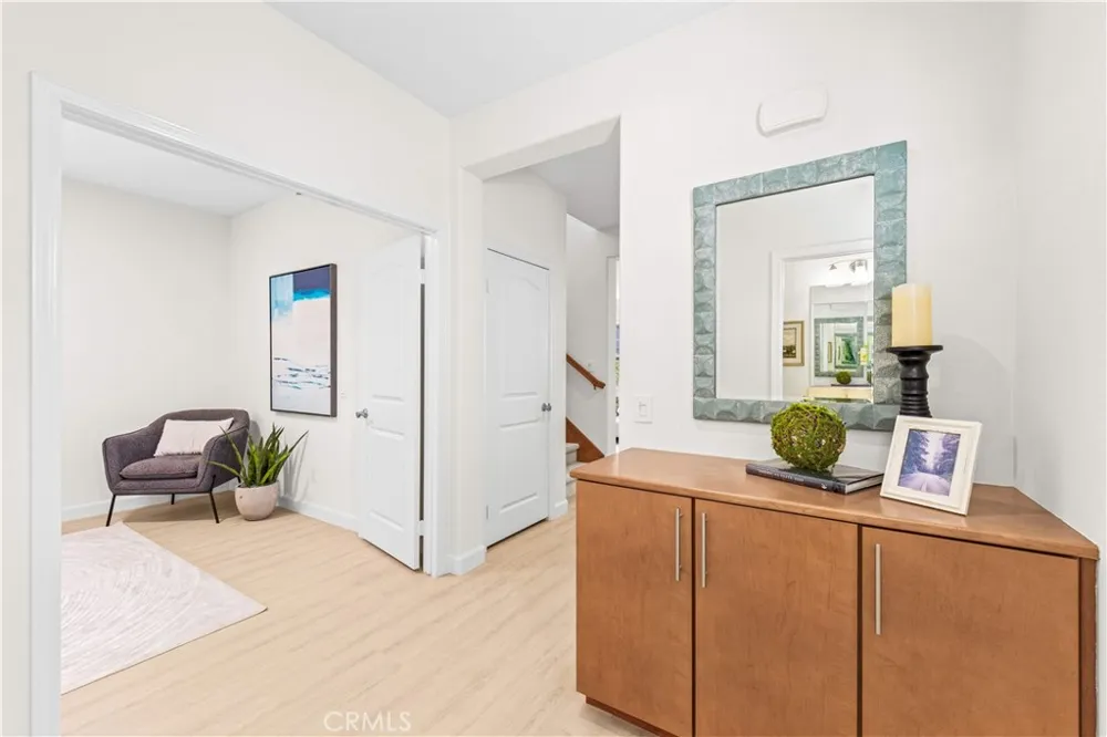 191 Firefly Irvine, CA 92618