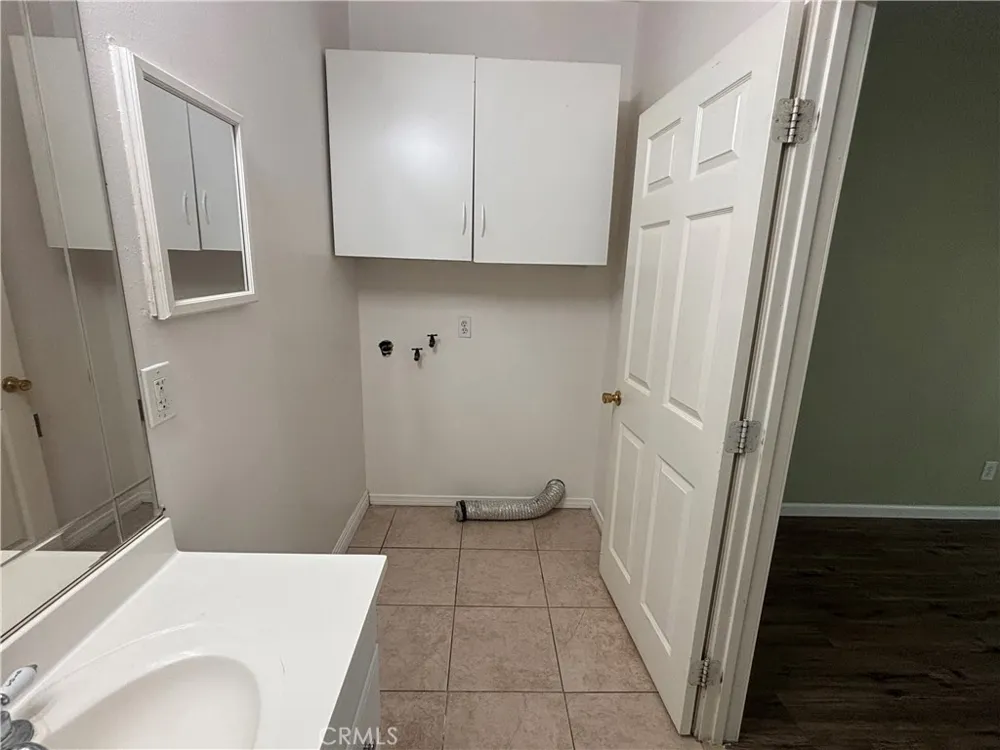 11730 Concord Chino, CA 91710