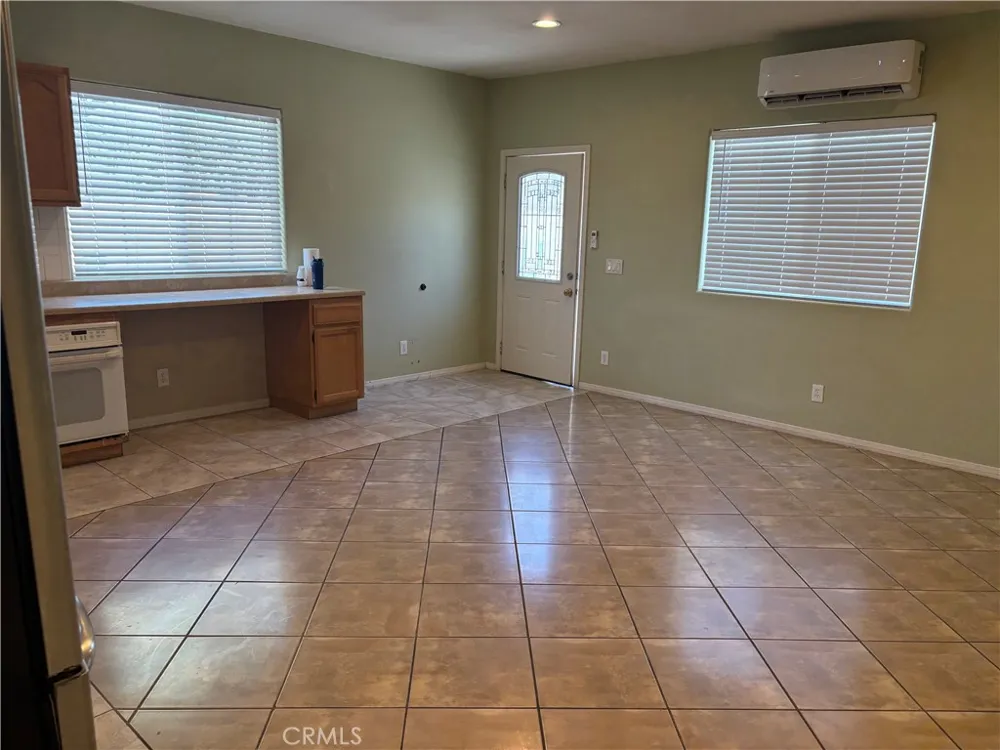 11730 Concord Chino, CA 91710