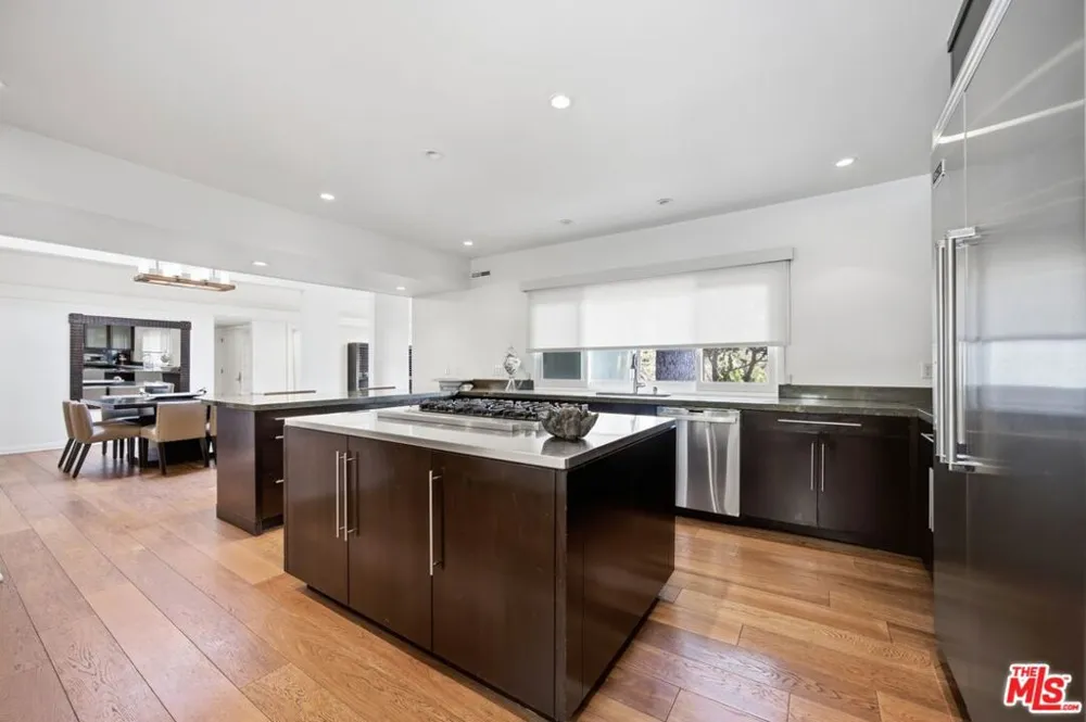 2065 Outpost Drive Los Angeles, CA 90068